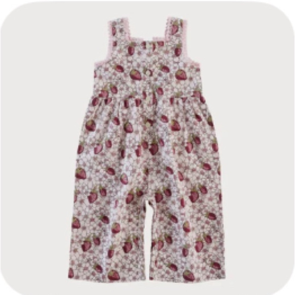 Kate Quinn Strawberey Gaucho